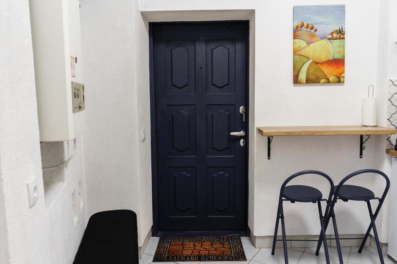 Charming Apartments In The Heart Of Lviv - Valova, Nasypna Str Exterior photo